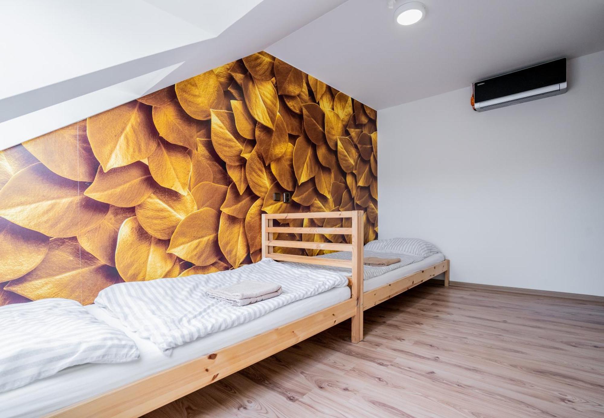 Aroma Gold Hotel Dolni Bousov Ngoại thất bức ảnh
