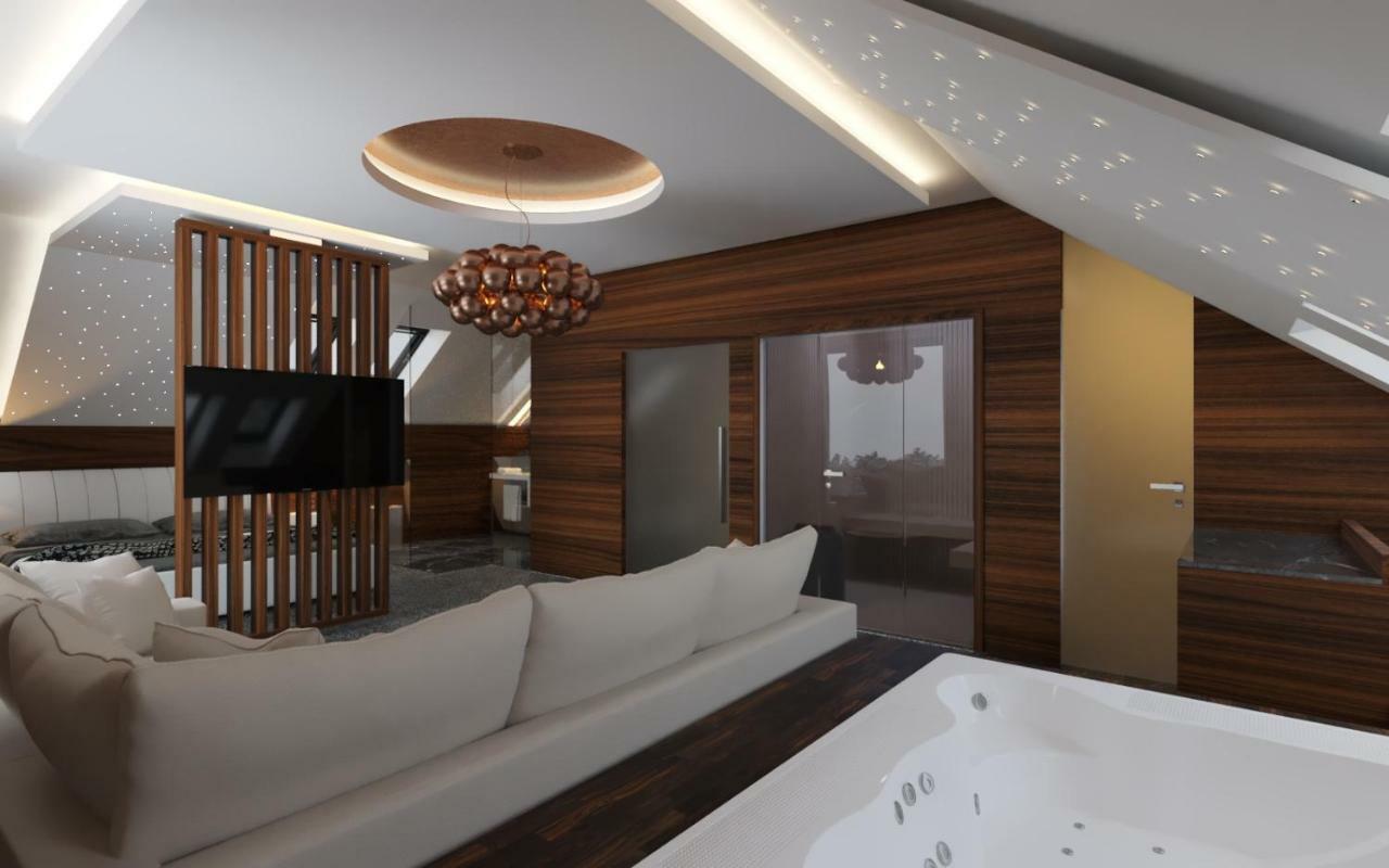 Aroma Gold Hotel Dolni Bousov Ngoại thất bức ảnh